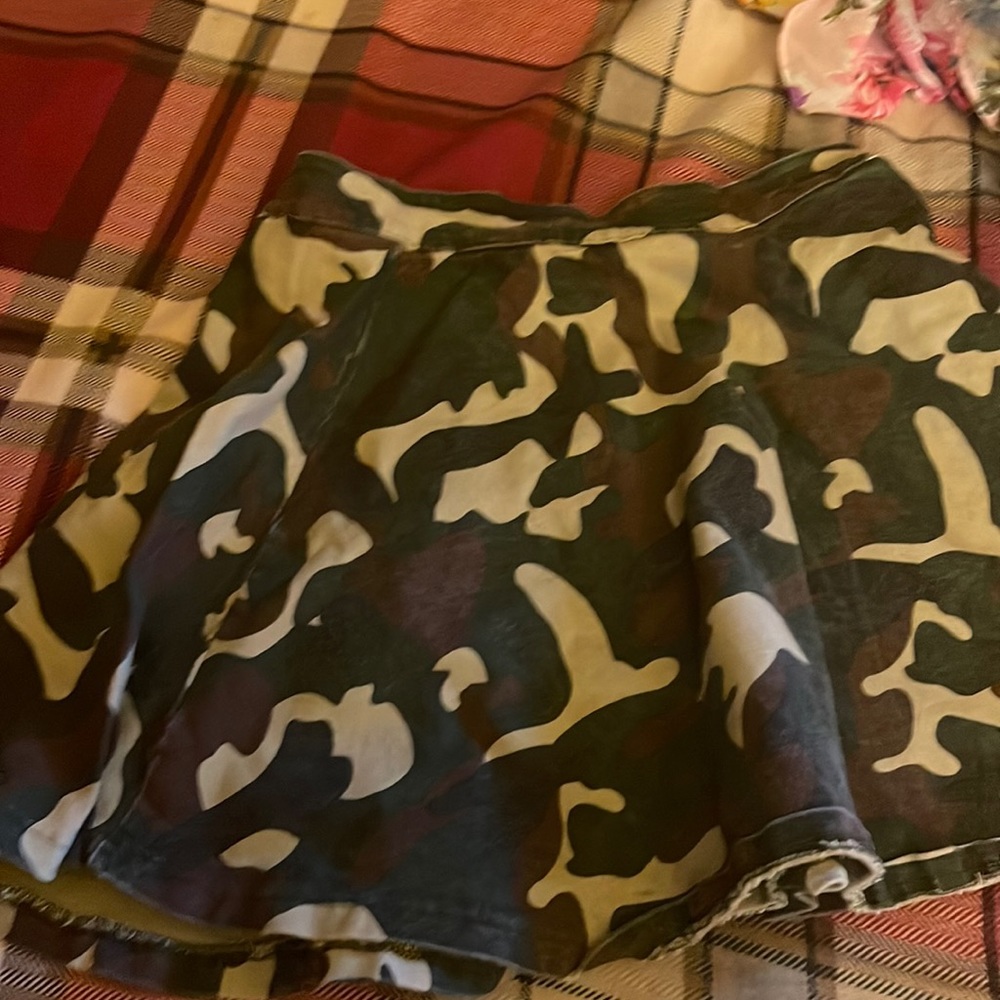 Nice skirt to go ou